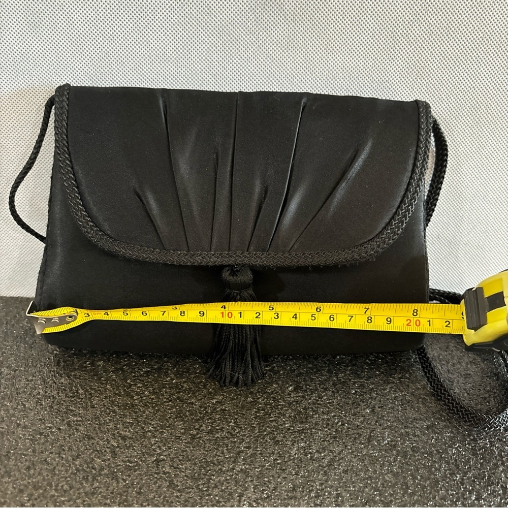 La Regale Satin bag